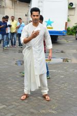 Varun Dhawan at udta Punjab photoshoot on 19th June 2016